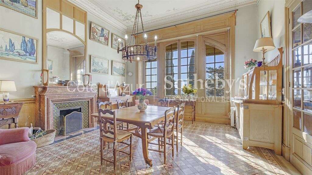 Maison à LA CROIX-VALMER