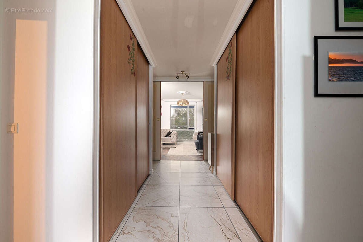 Appartement à VAIRES-SUR-MARNE