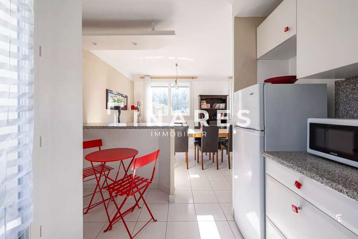 Appartement à MARSEILLE-8E