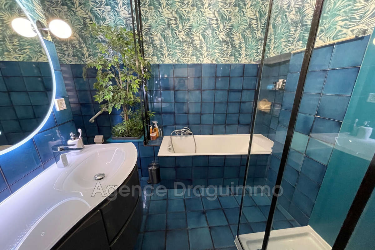 Appartement à DRAGUIGNAN