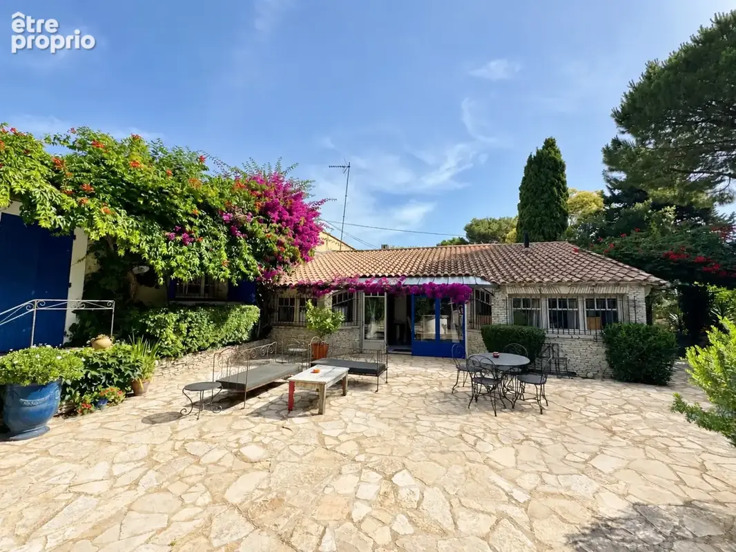 Mas en pierre de plain pied - 250 m²- piscine pool house esprit Ibiza - Montpellier Centre (34) - photo 2