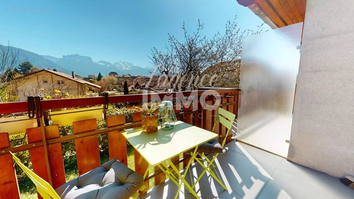 Appartement à SEVRIER