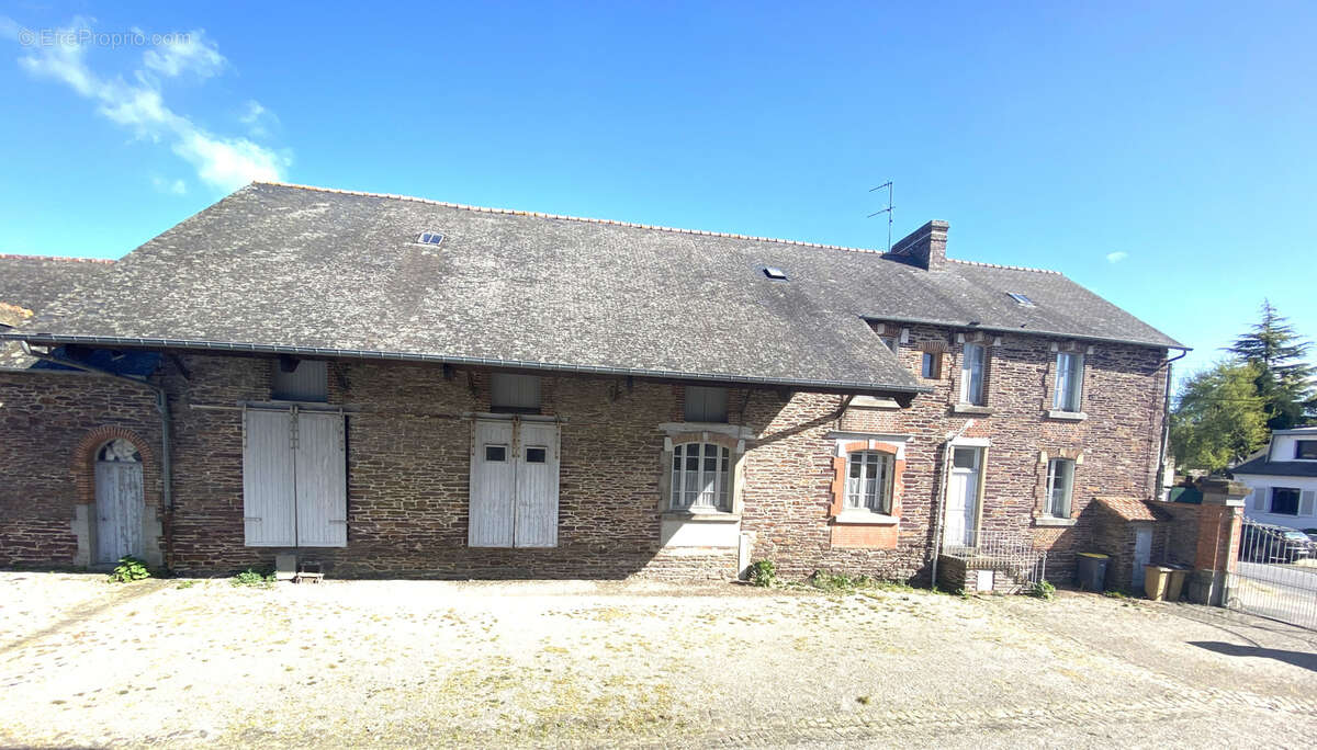 Maison à BRUZ
