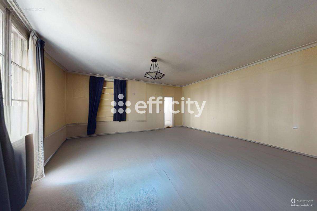 Appartement à LYON-1E