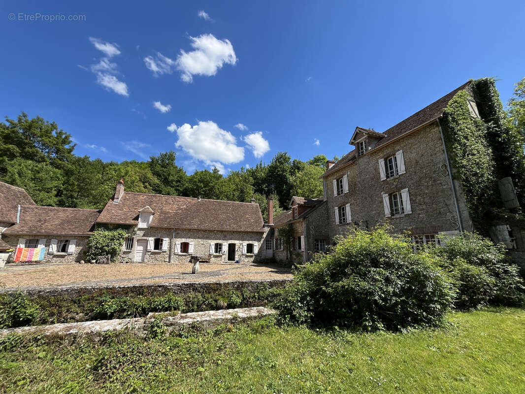 Ancien Moulin   Un domaine unique de 11 hectares - photo 13