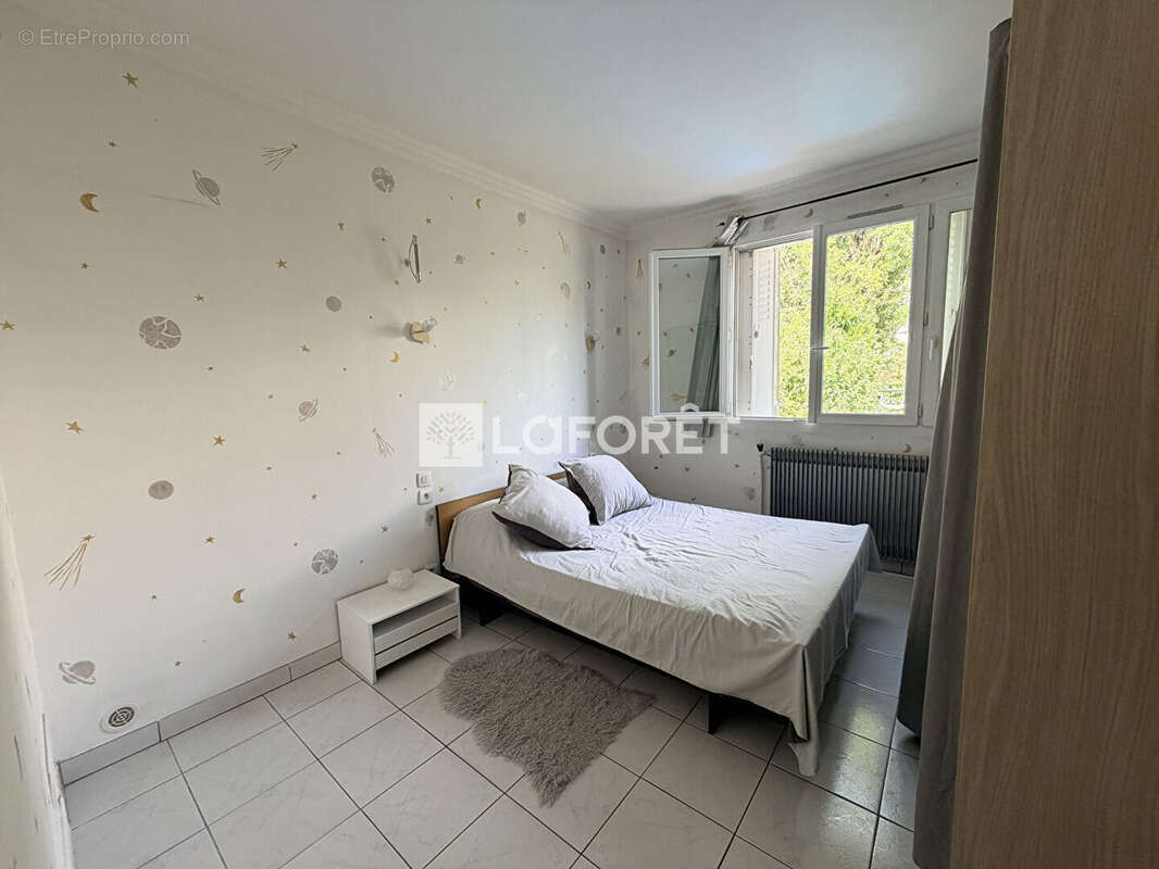 Maison individuelle avec sous-sol total et dépendance à Vigneux-sur-Seine - photo 5