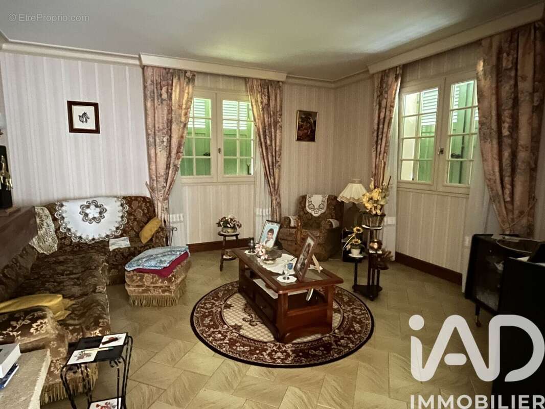 Photo 3 - Maison à SAINT-SAVIN