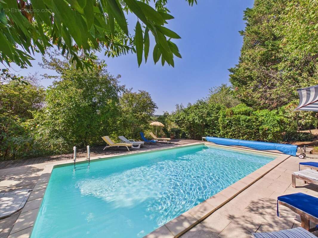 Grande maison de caractère à Monestiés – 270 m², piscine, jardin et potentiel gîte/location entre Cordes et Albi - photo 2