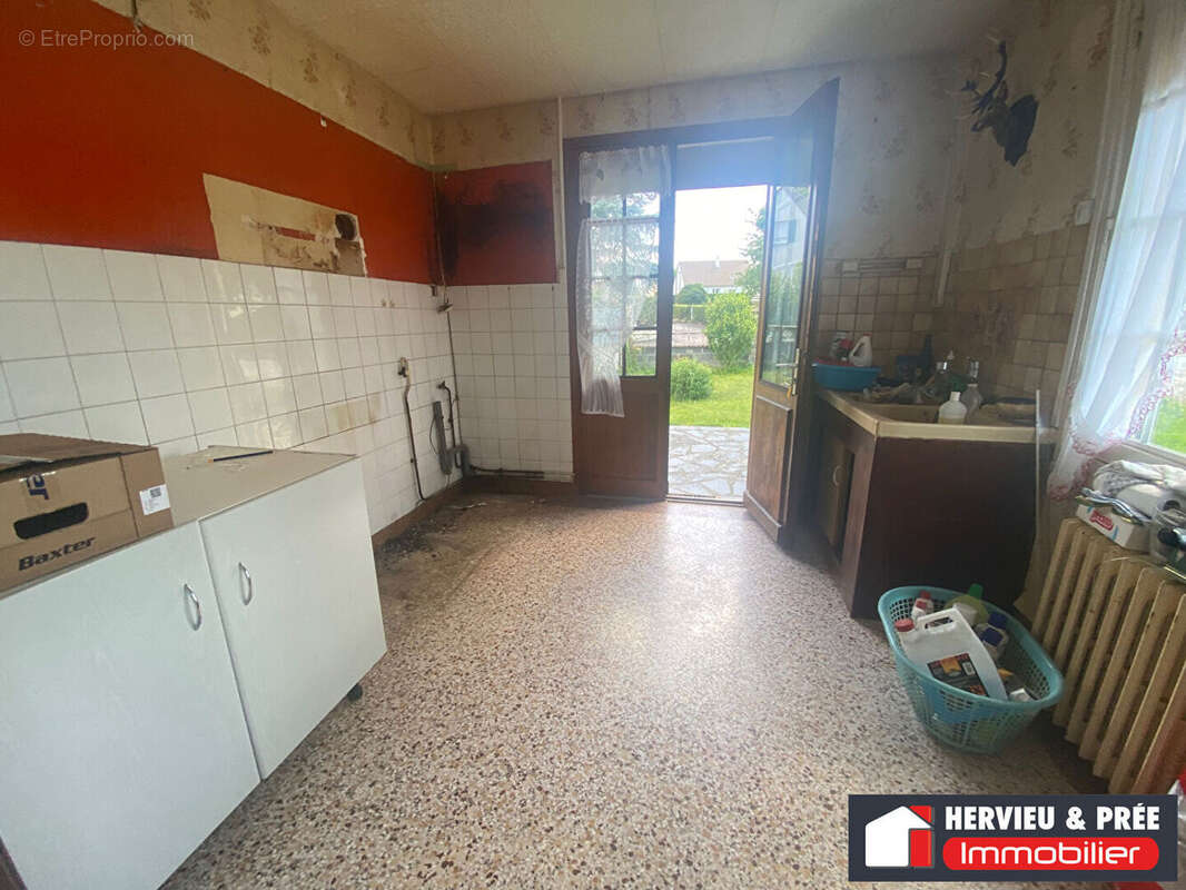 Maison à BIEVILLE-BEUVILLE