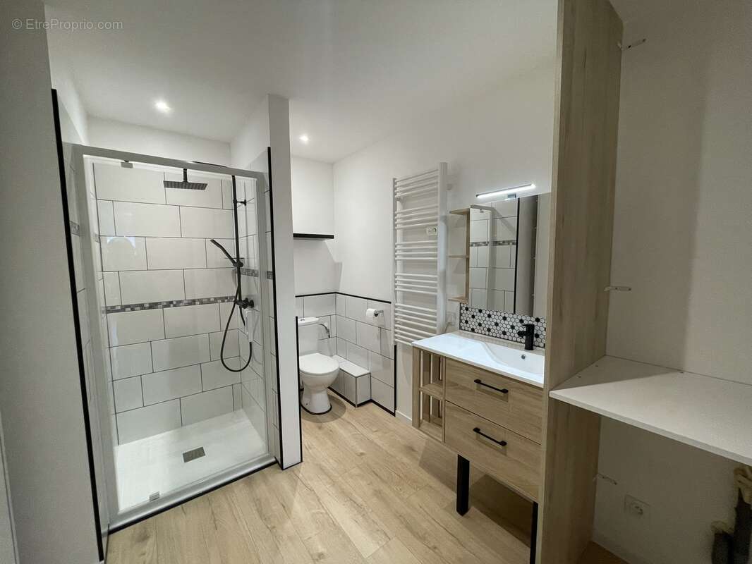 Appartement à AIRE-SUR-LA-LYS