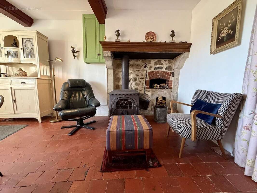 Maison à ONLAY