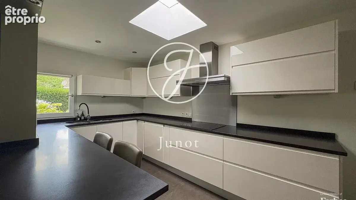 Villeneuve d’ascq – BRIGODE – Maison semi-plain-pied – 4 pièces - 108m² - 3 chambres – Terrasse – Jardin - garage - photo 2