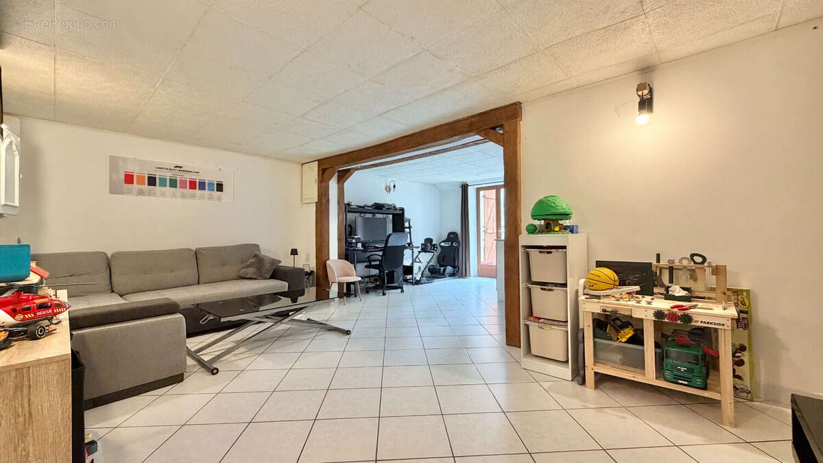 Maison 95m² à corbeil-essonnes - photo 11