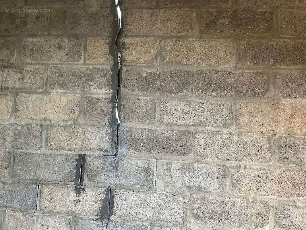 Parking à VIGNACOURT