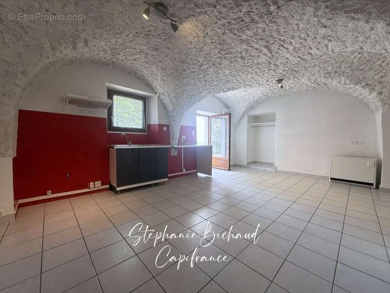 Appartement à vendre 2/3 pièces LA ROCHETTE (05) jardin garage - photo 4