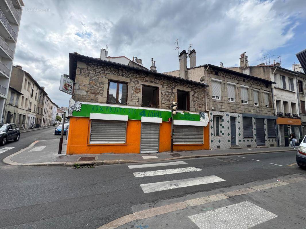 Appartement à SAINT-ETIENNE