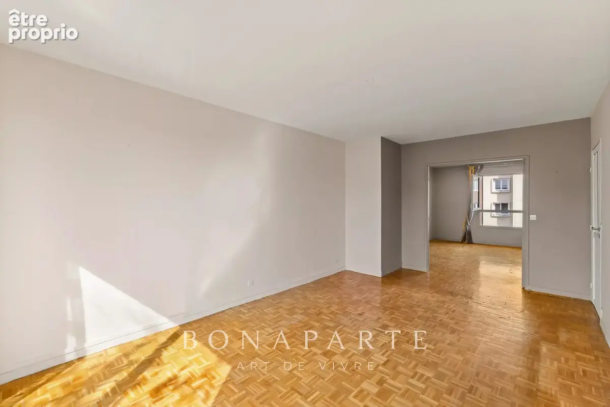 Paris xixe – belleville – dernier étage - rooftop de 92 m² avec terrasse de 68 m² - photo 2