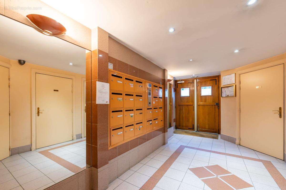Appartement à ASNIERES-SUR-SEINE