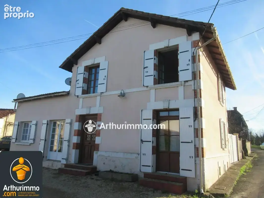 Maison à VINAX