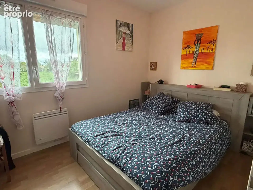 HAUTE VIENNE - Charmante maison de ville avec 3 chambres, jardin et garage au coeur de Nantiat - photo 3