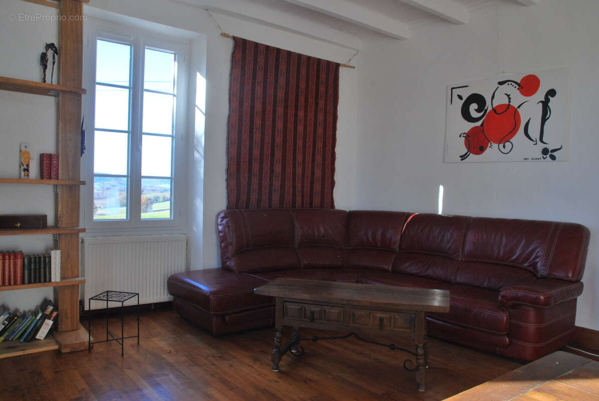 Maison de campagne avec gîte, piscine et grange - photo 7