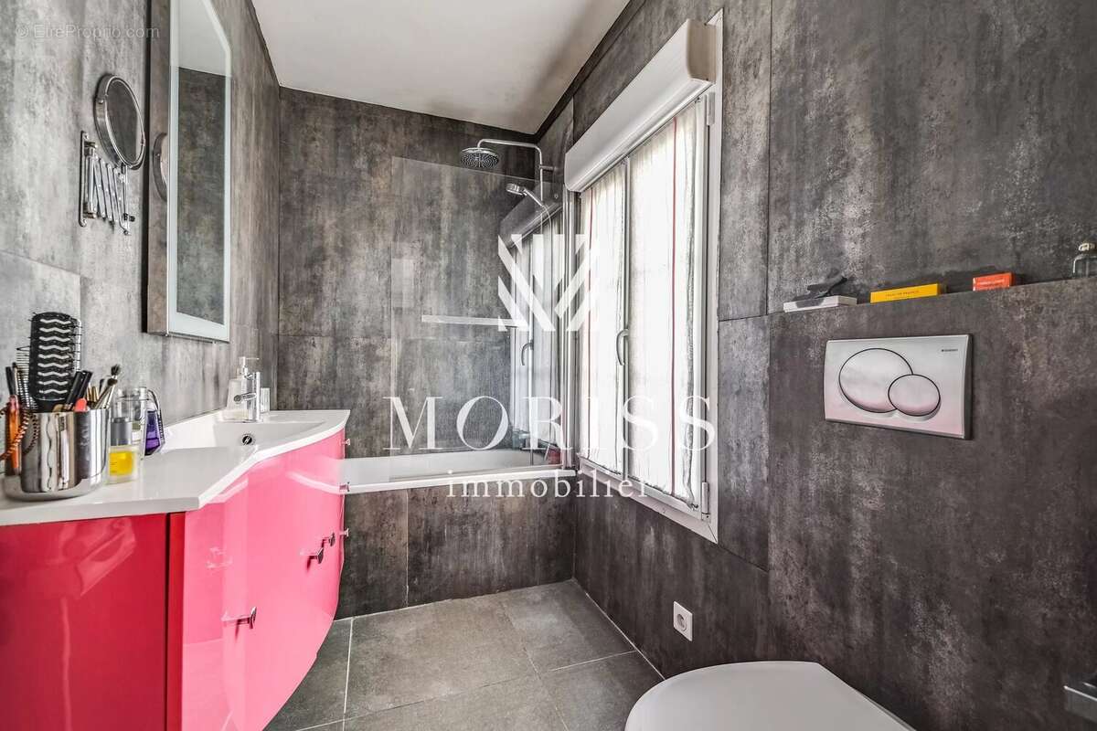 Appartement à PARIS-4E