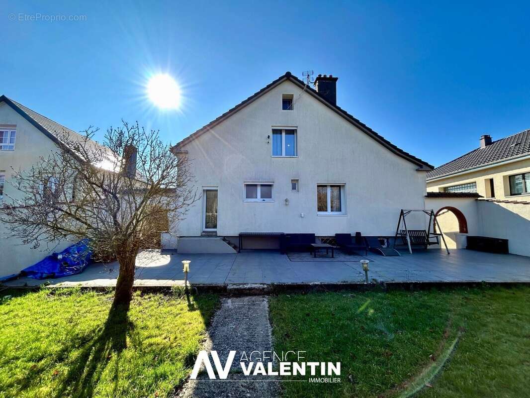 Maison à SAINT-JULIEN-LES-METZ