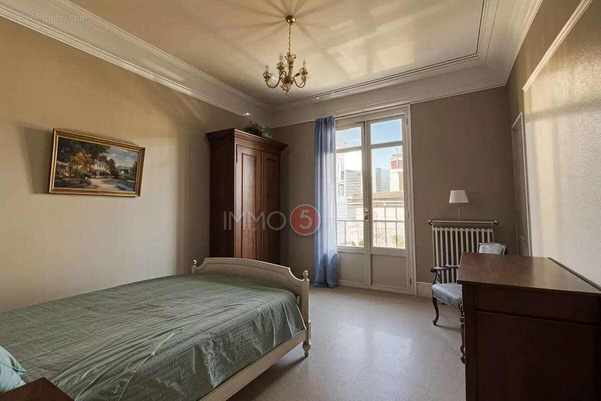 Appartement à LE RAINCY