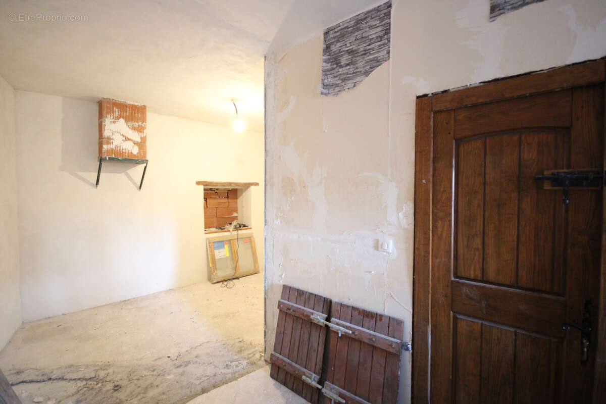 Maison à L'AIGUILLON