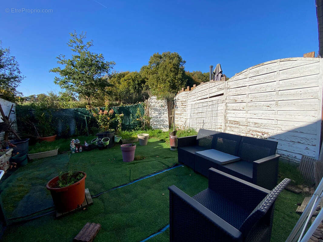 Maison à VEZIN-LE-COQUET