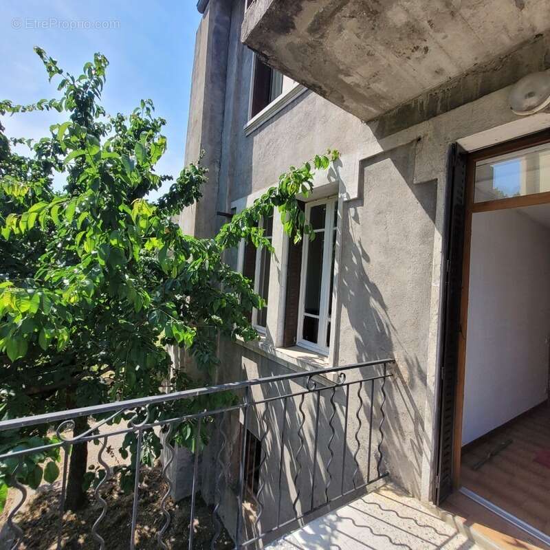 Dpt Gard (30), à vendre ALES immeuble de rapport 175m2 environ à rénover + terrain 300m² environ - photo 41