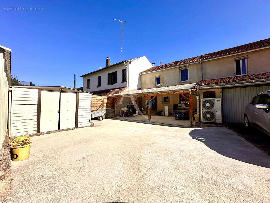 Maison à BLAINVILLE-SUR-L'EAU