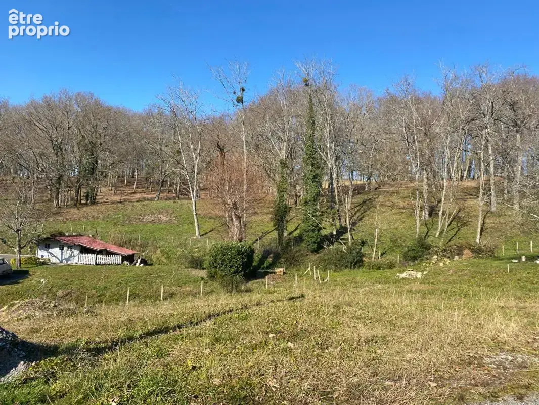Terrain à SALIES-DE-BEARN