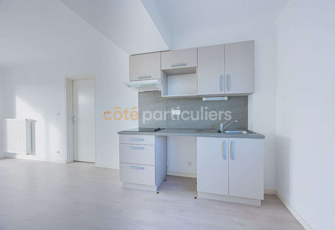 Nantes nord -- boulevard einstein -- appartement t3 59m² -- terrasse & garage - photo 4