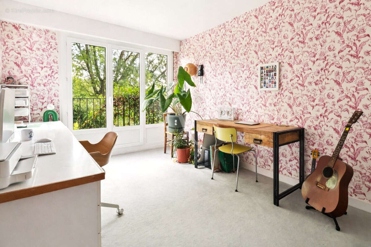 Appartement à GIF-SUR-YVETTE