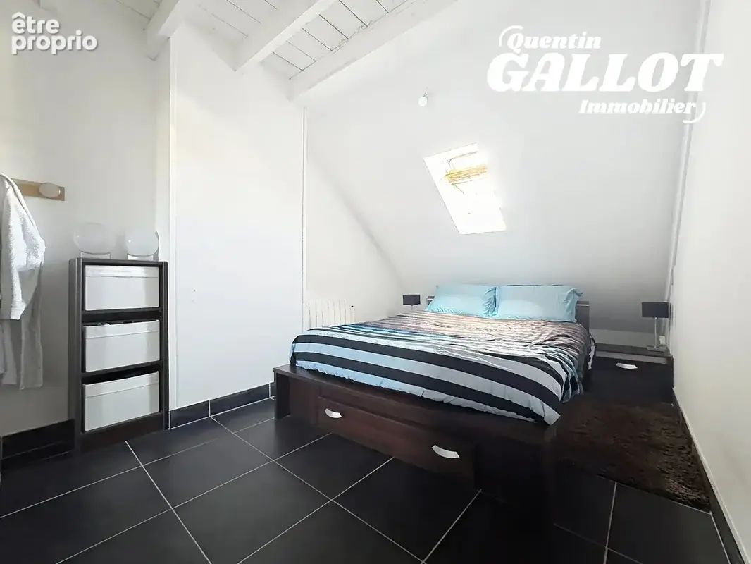 Loft duplex 4 chambres + parking - photo 9