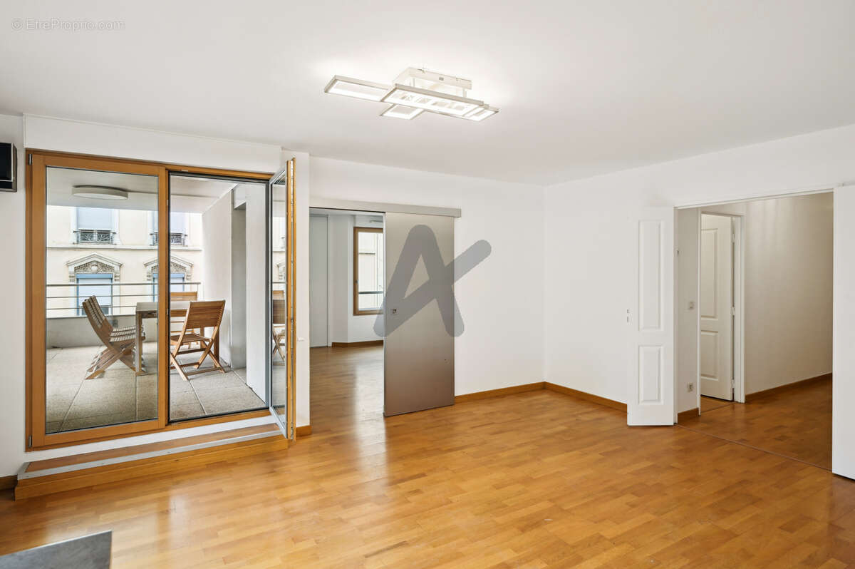 Appartement à LYON-6E
