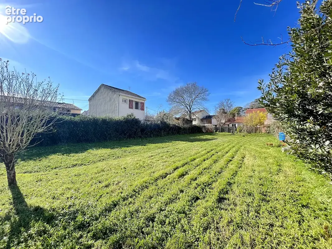 Terrain à PORTET-SUR-GARONNE