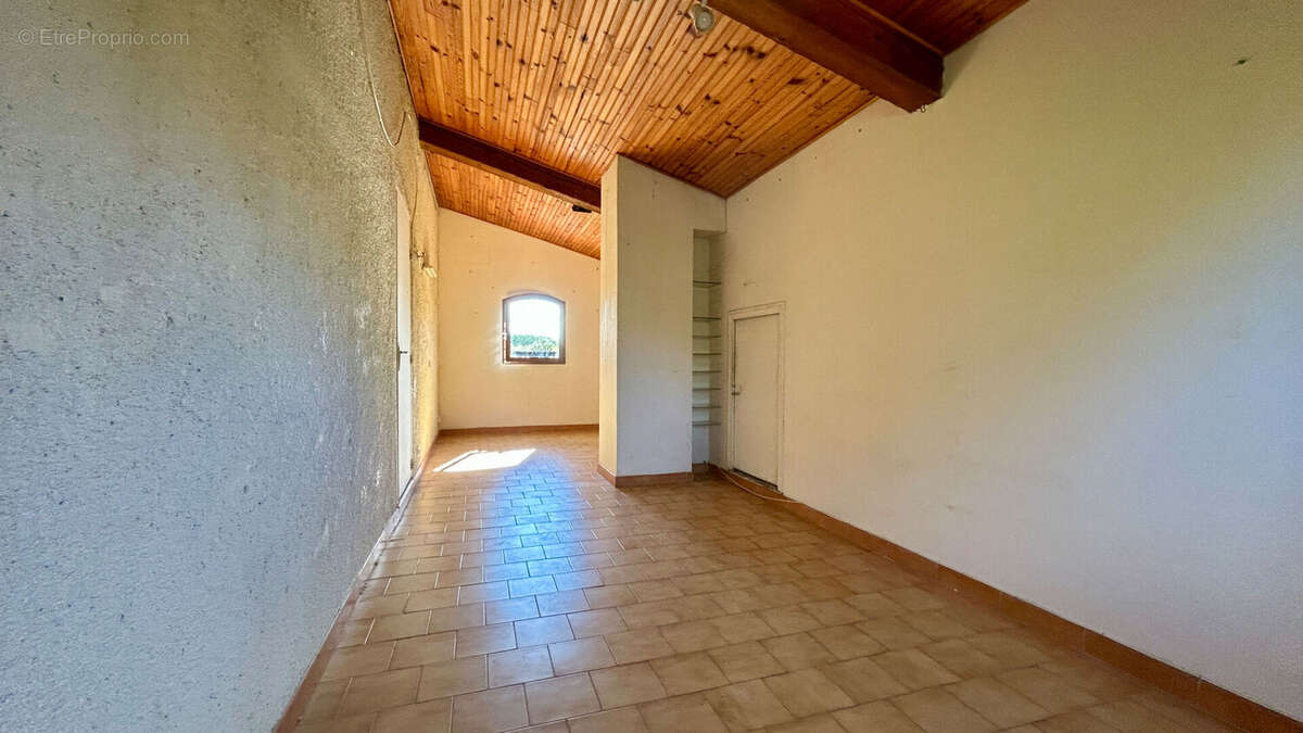Maison à LA GAUDE