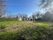 Photo 1 - Terrain à MOLAC