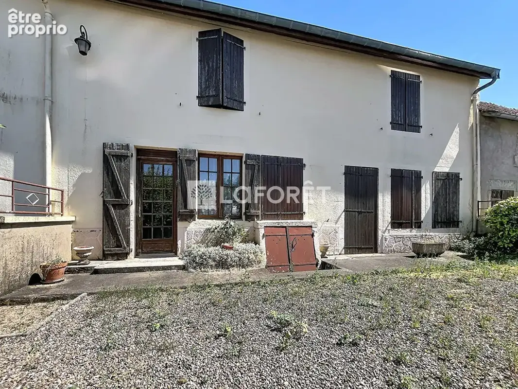Maison à LEFFONDS