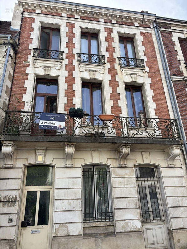 Maison à AUXERRE