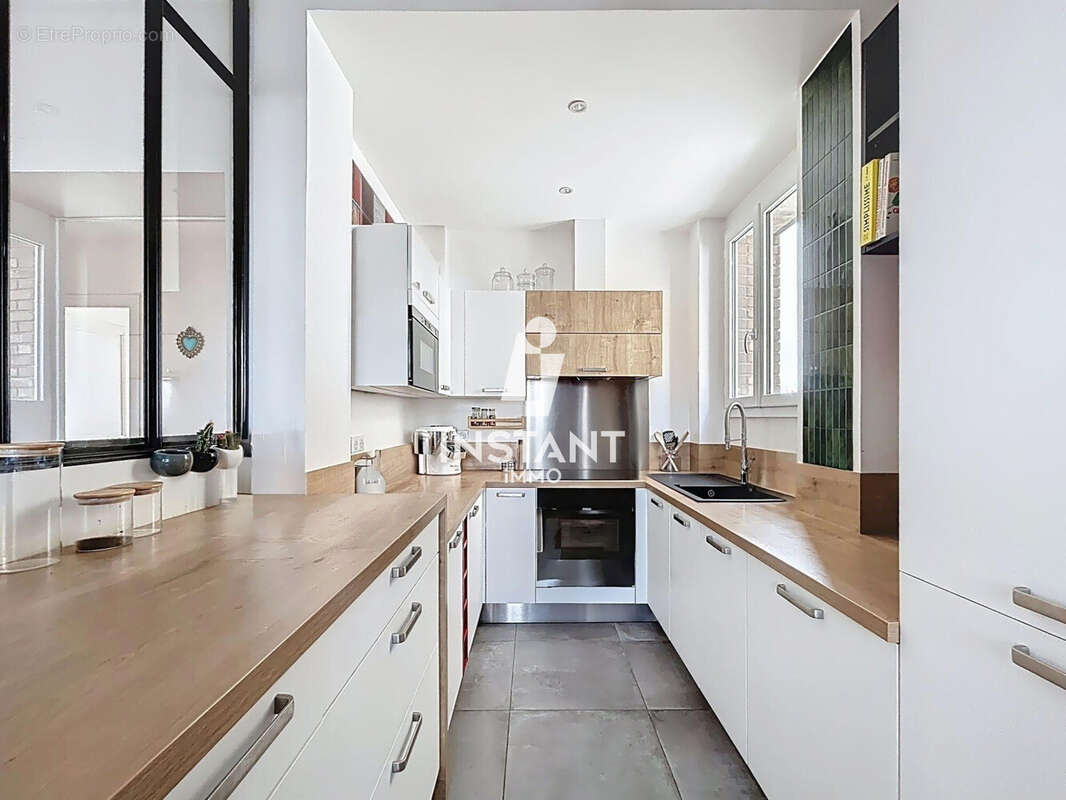 Appartement à SAINT-MAUR-DES-FOSSES