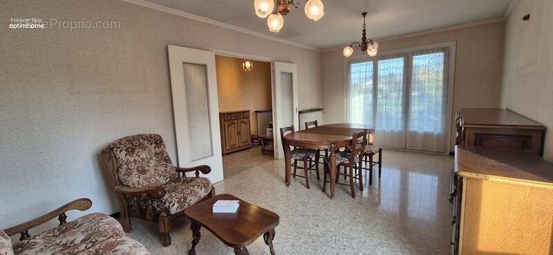 Maison à CHATILLON-SUR-CHALARONNE