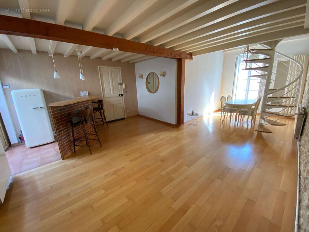 Appartement à NIMES