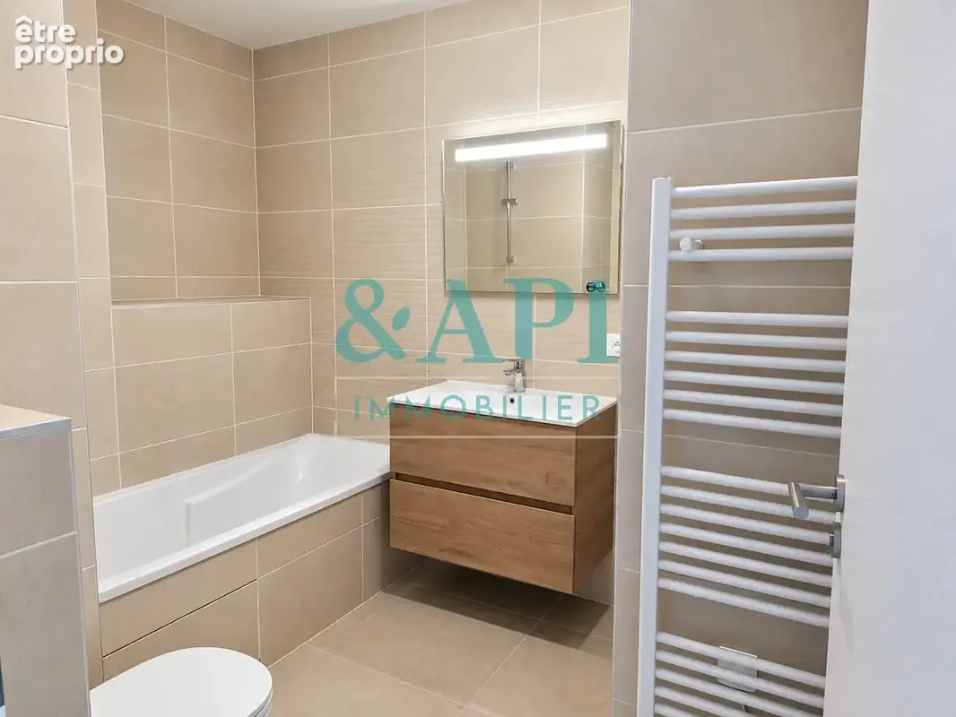 Evian les bains dans un cadre exceptionnel face lac un appartement t4 avec terrasse - photo 11