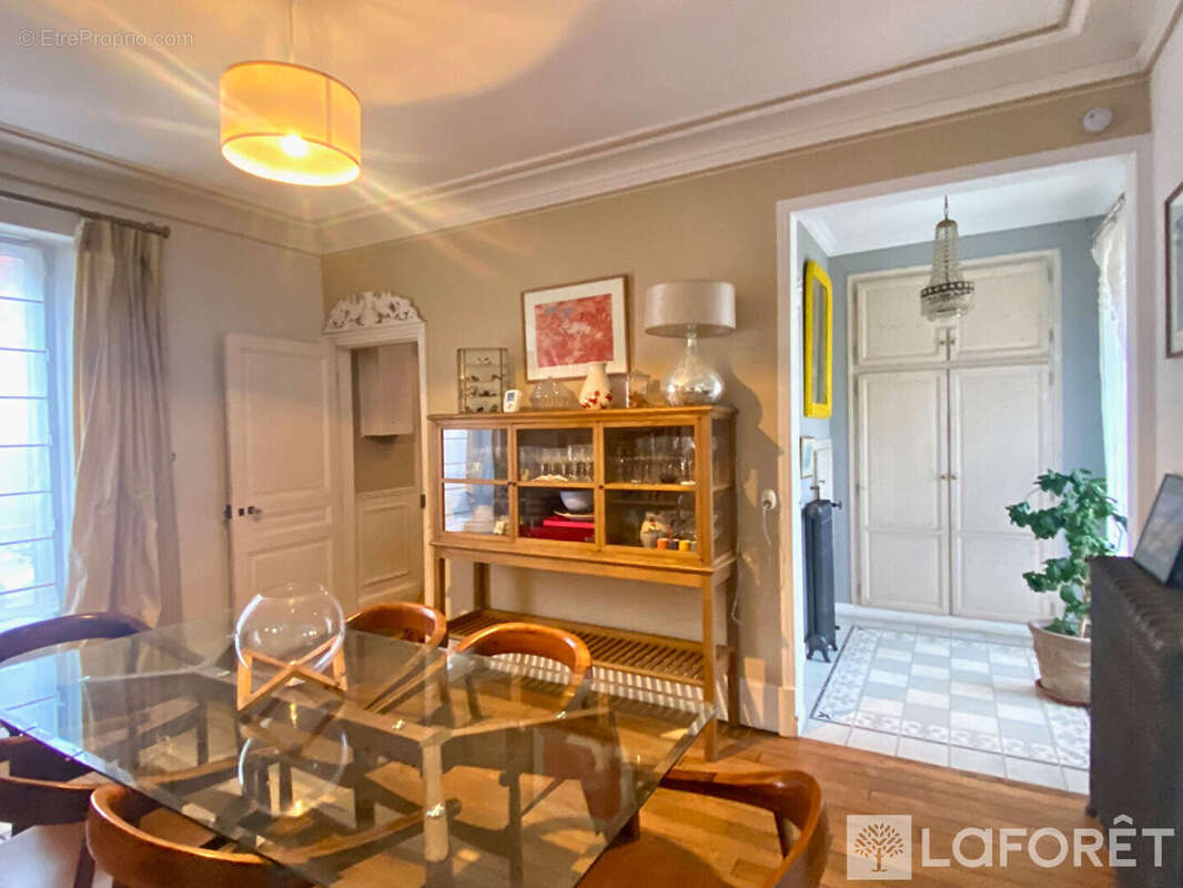 Maison à FONTAINEBLEAU