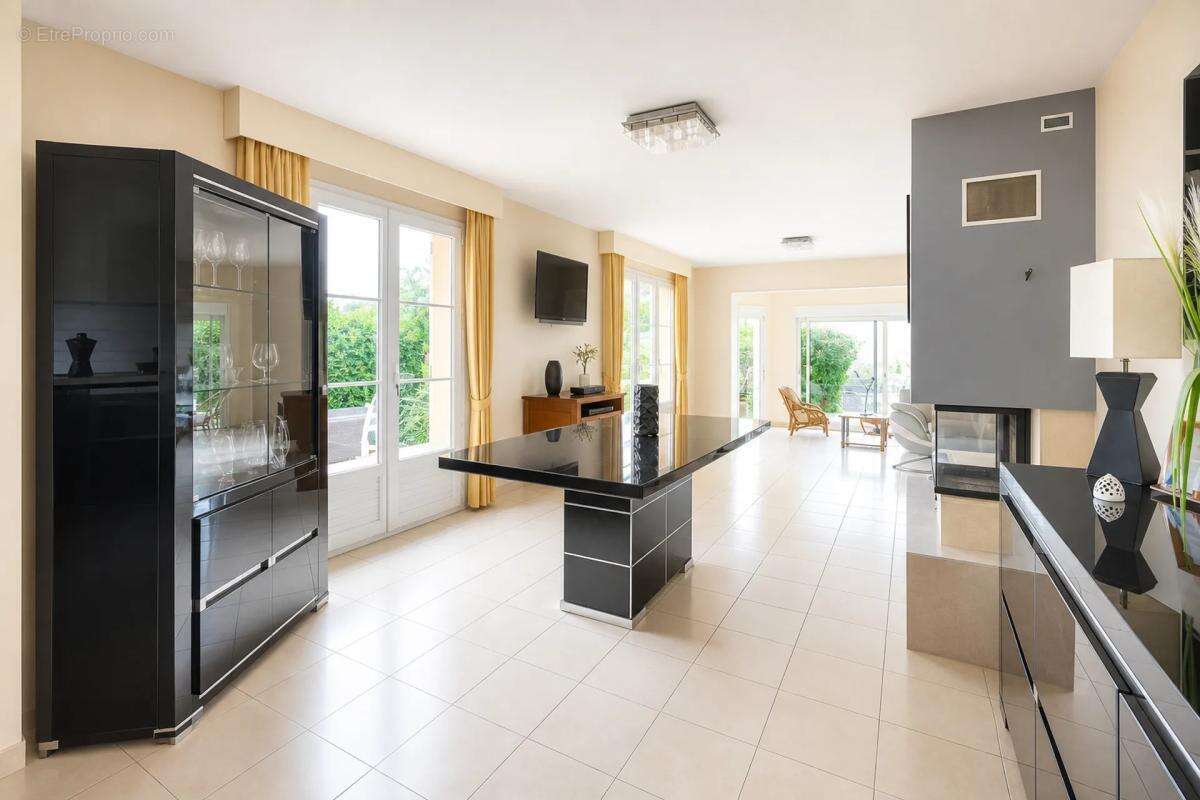 Grande maison familiale de 8 pièces – 212 m² à Triel-sur-Seine - photo 12