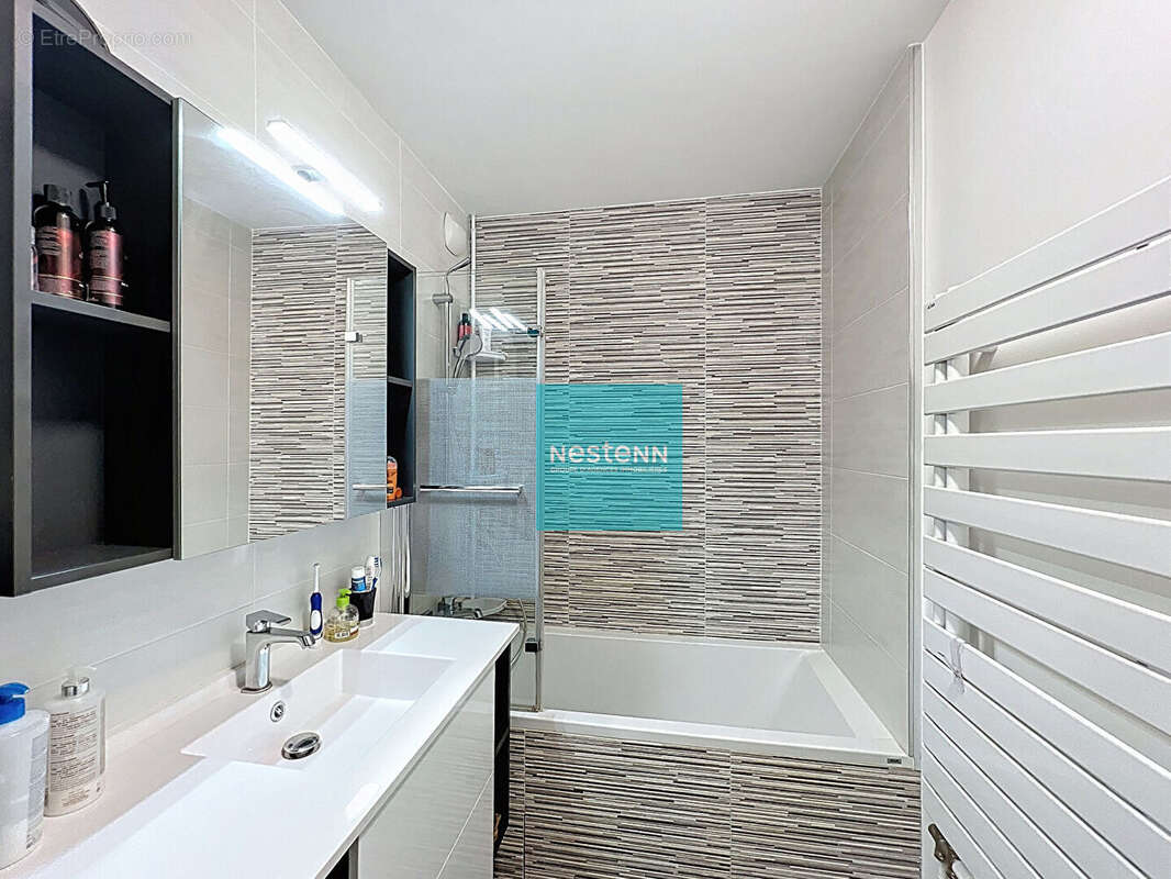 Appartement à LE PLESSIS-BOUCHARD