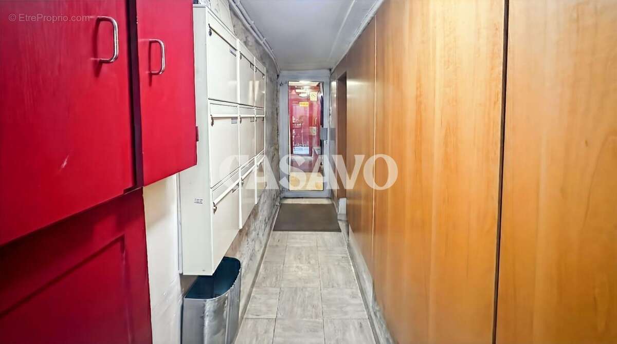 Appartement à PARIS-1E